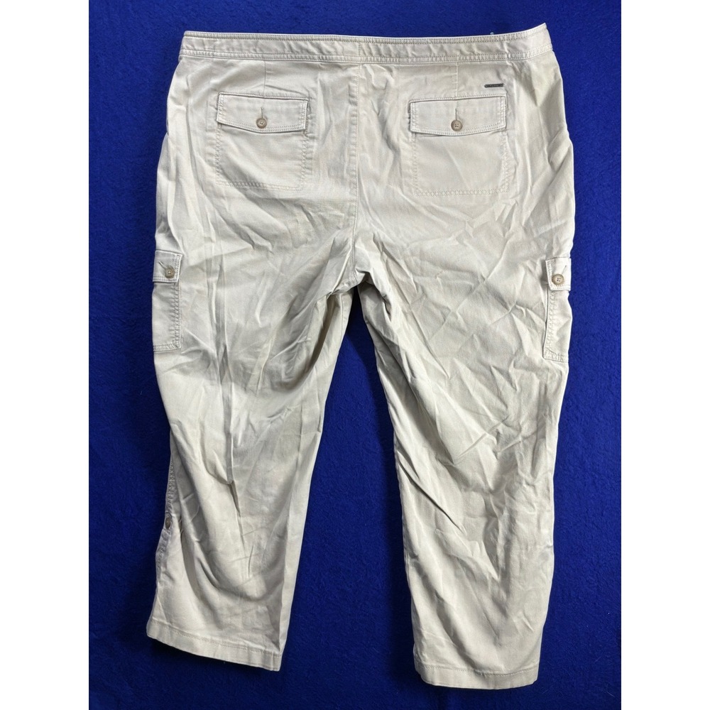 Gorpcore Womens L.L.Bean Favorite Fit Cargo Crop Pants 20W Khaki Tan - Picture 3 of 3